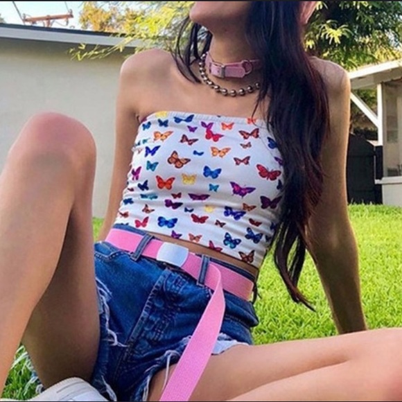 ⚡️FLASH SALE⚡️Colorful Butterfly Pattern Crop - Picture 3 of 7